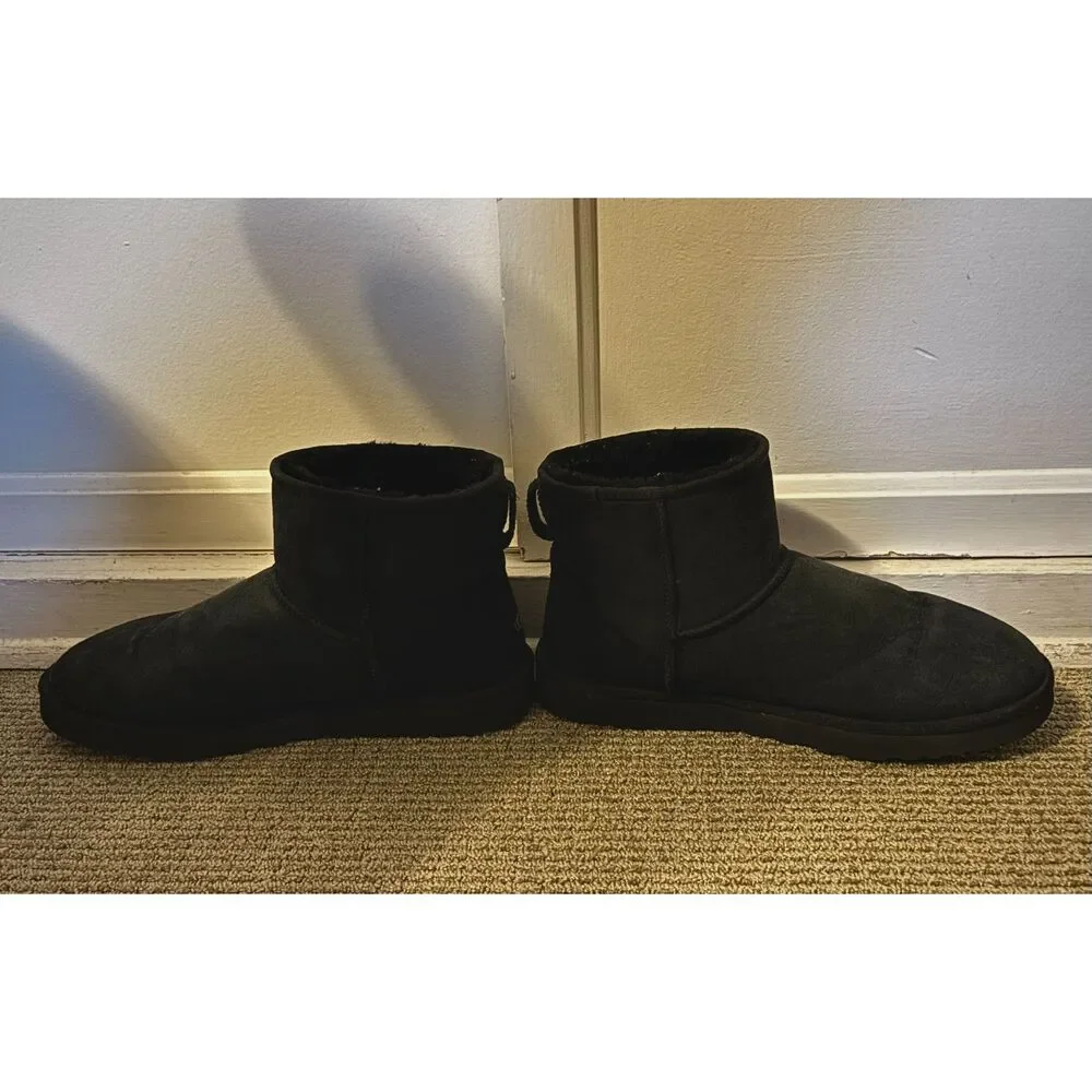 UGG Classic Mini Boots • Black • Men’s 13